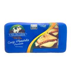 QUEIJO MUSSARELA PROCESSADO VALE DO LEITE PEÇA C/ APROX. 3,7KG